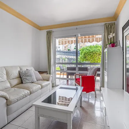 Magnifique Terrasse Avec Jardin, Vue Partielle Sur La Mer Avec Piscine Chauffee, Callao Salvaje, Adeje